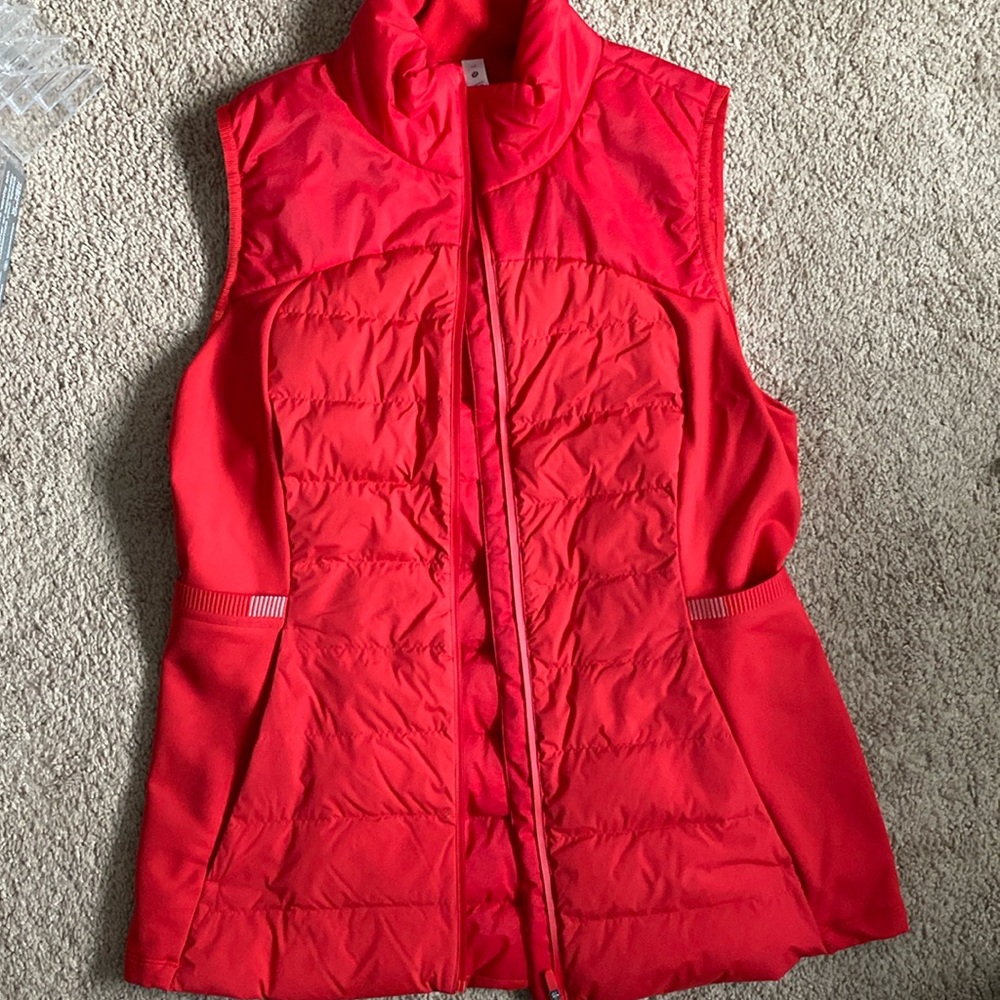 Like new Lululemon vest. Size 12